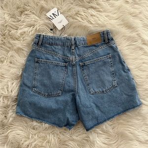 *Girls* Zara jean shorts